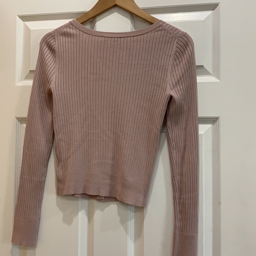 Express Button Down Ribbed Cardigan - Picture 4 of 9